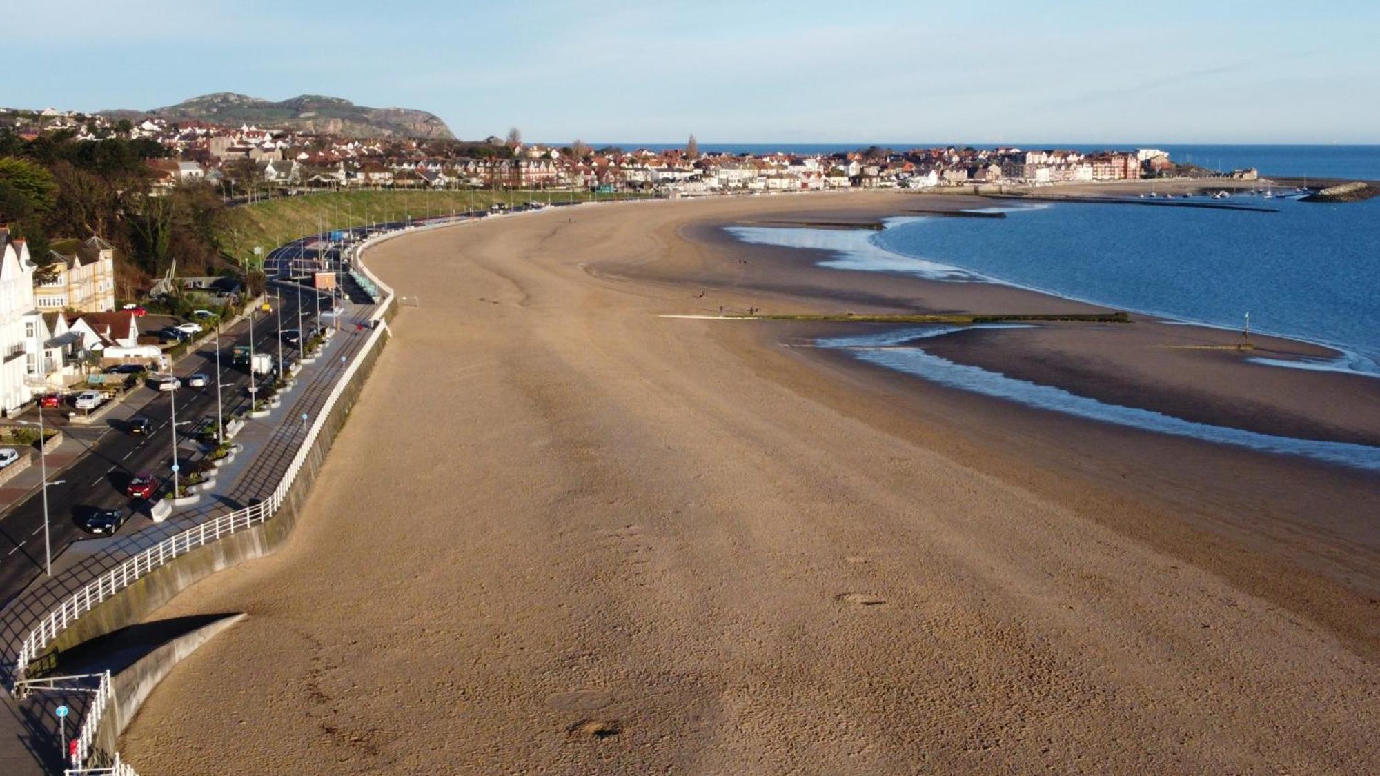 Colbourn Bed And Breakfast Colwyn Bay Exterior foto